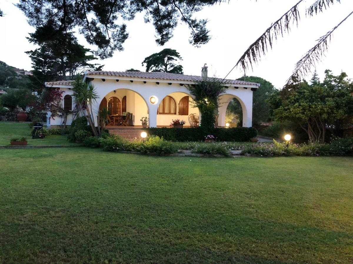 Villa Margherita Cannigione Luaran gambar