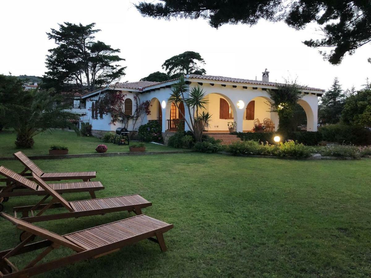 Villa Margherita Cannigione Luaran gambar